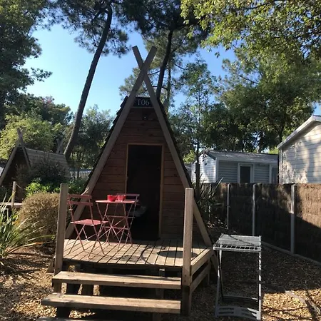 Campsite Les Genets *