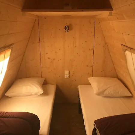 Campsite Les Genets *